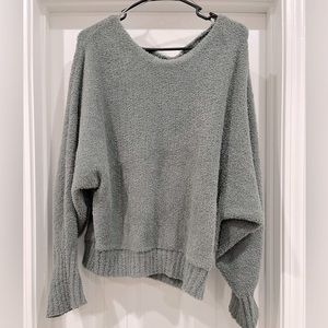Ruby moon gray sweater size medium
